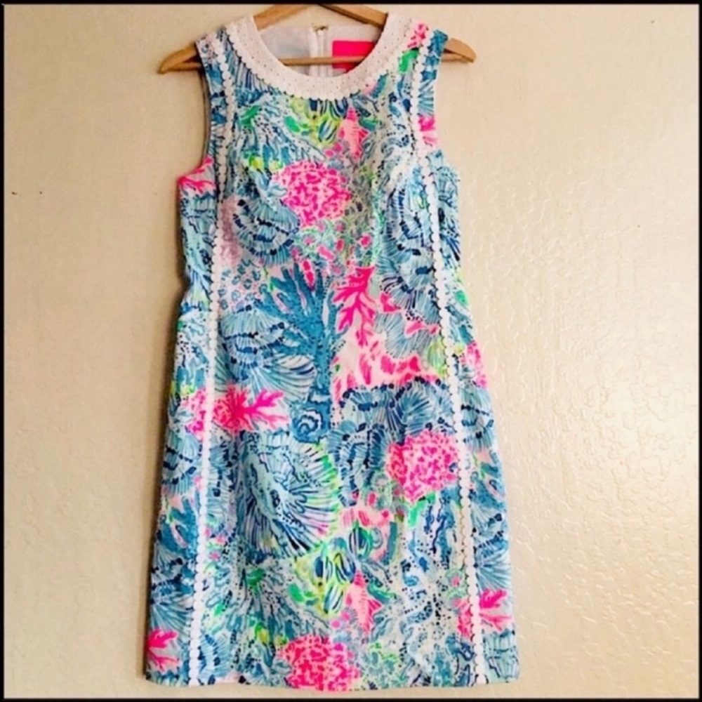 Lilly Pulitzer Mila Stretch Shift Dress 
Size 2